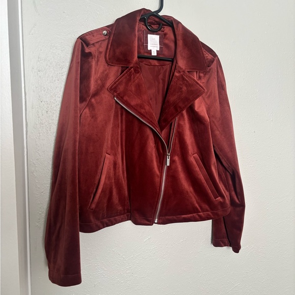 LC Lauren Conrad Jackets & Blazers - LC Lauren Conrad Women's Velvet Rust Jacket